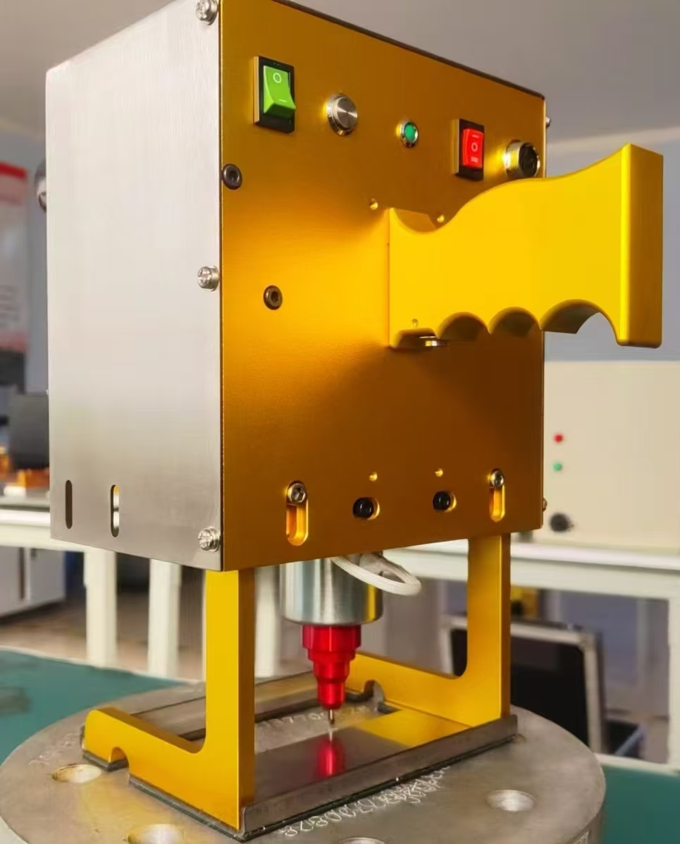 دستگاه حکاکی برقی دستی، دستگاه حکاکی فلز روی لوله فولادی